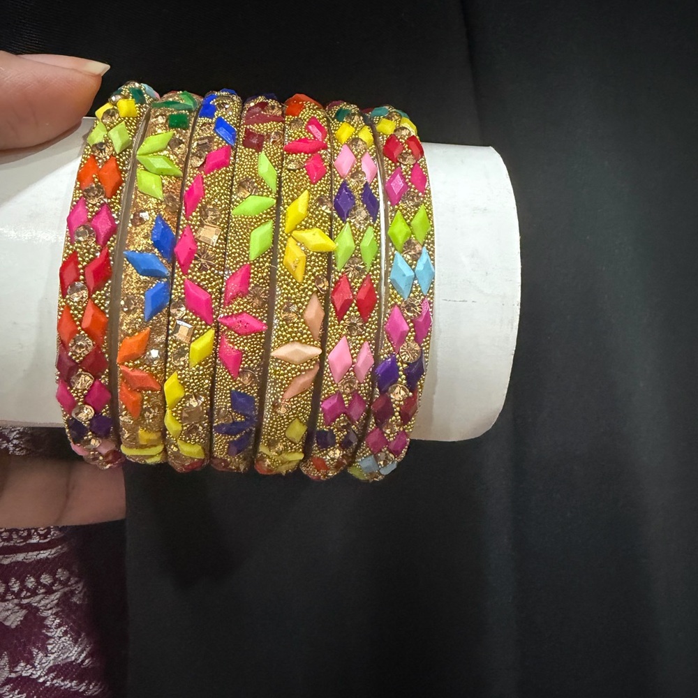 Multicolor  Bangle Set - Picture 3 of 3